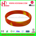 Cheap silicone wristbands, eco-friendly material, customized logos and designs are welcome